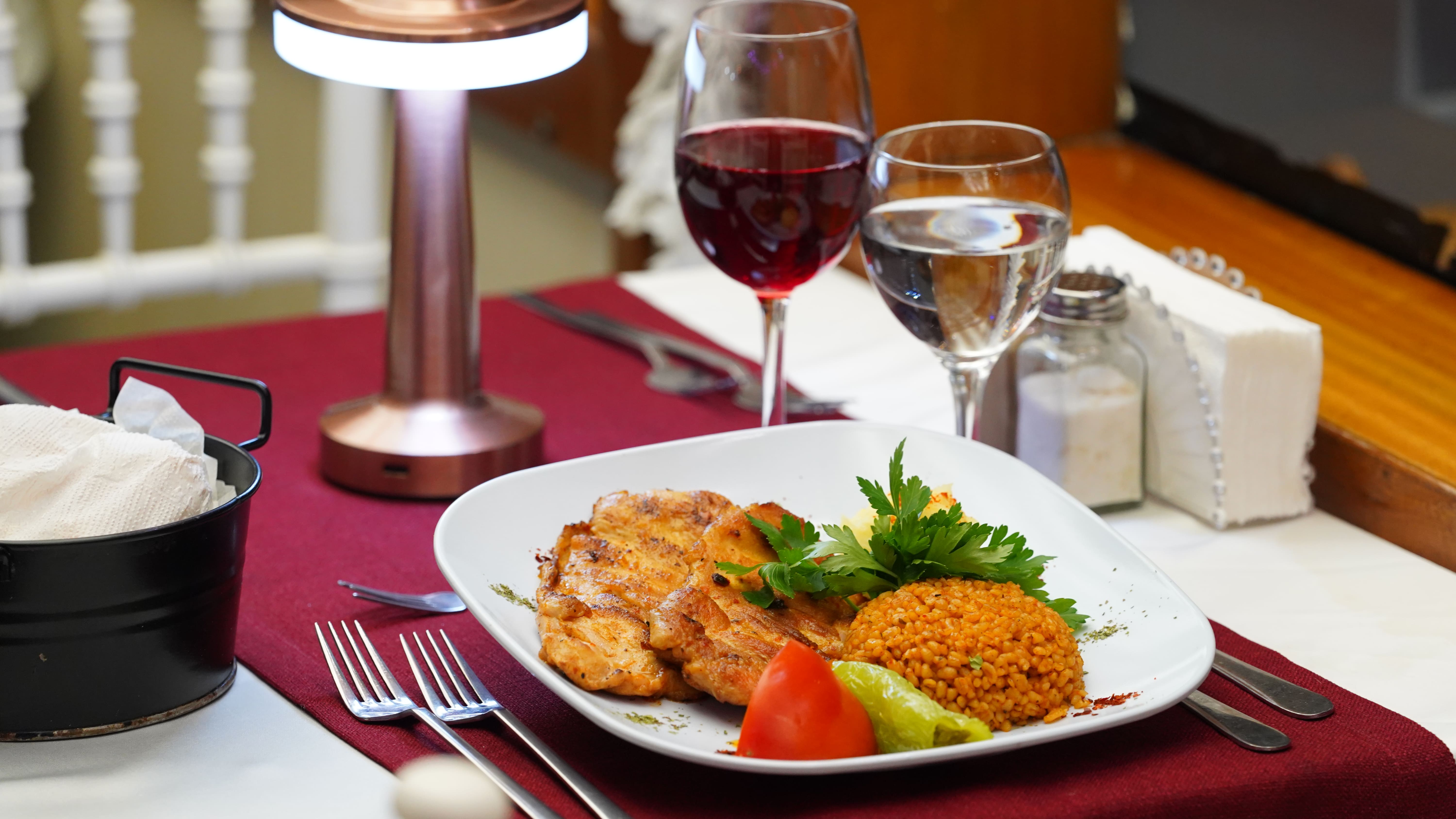 YÜZEN SARAY BOSPHORUS DINNER CRUISE