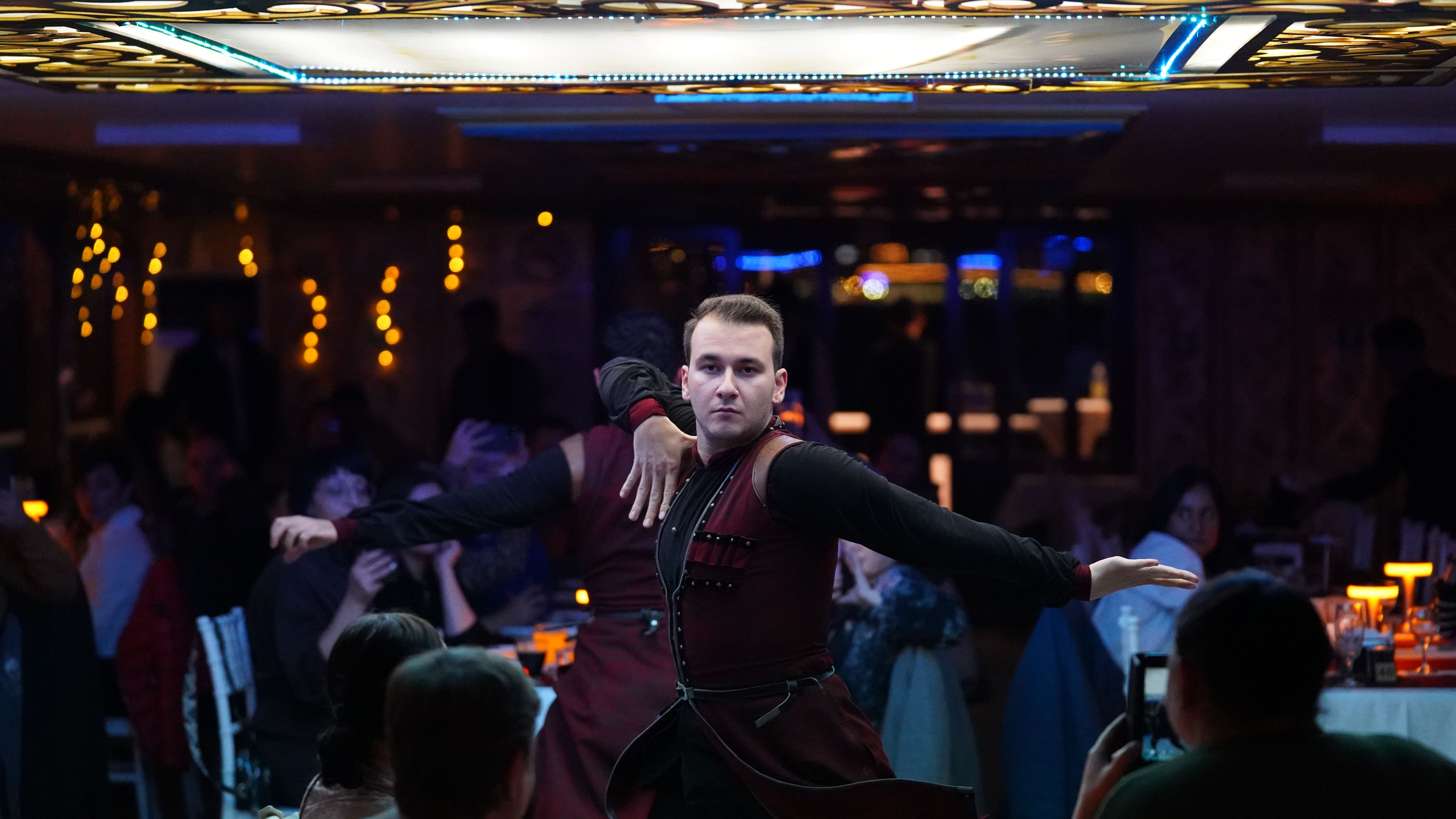 Without Alcohol & With Hotel Transfer (Private Close to Show Table) YS