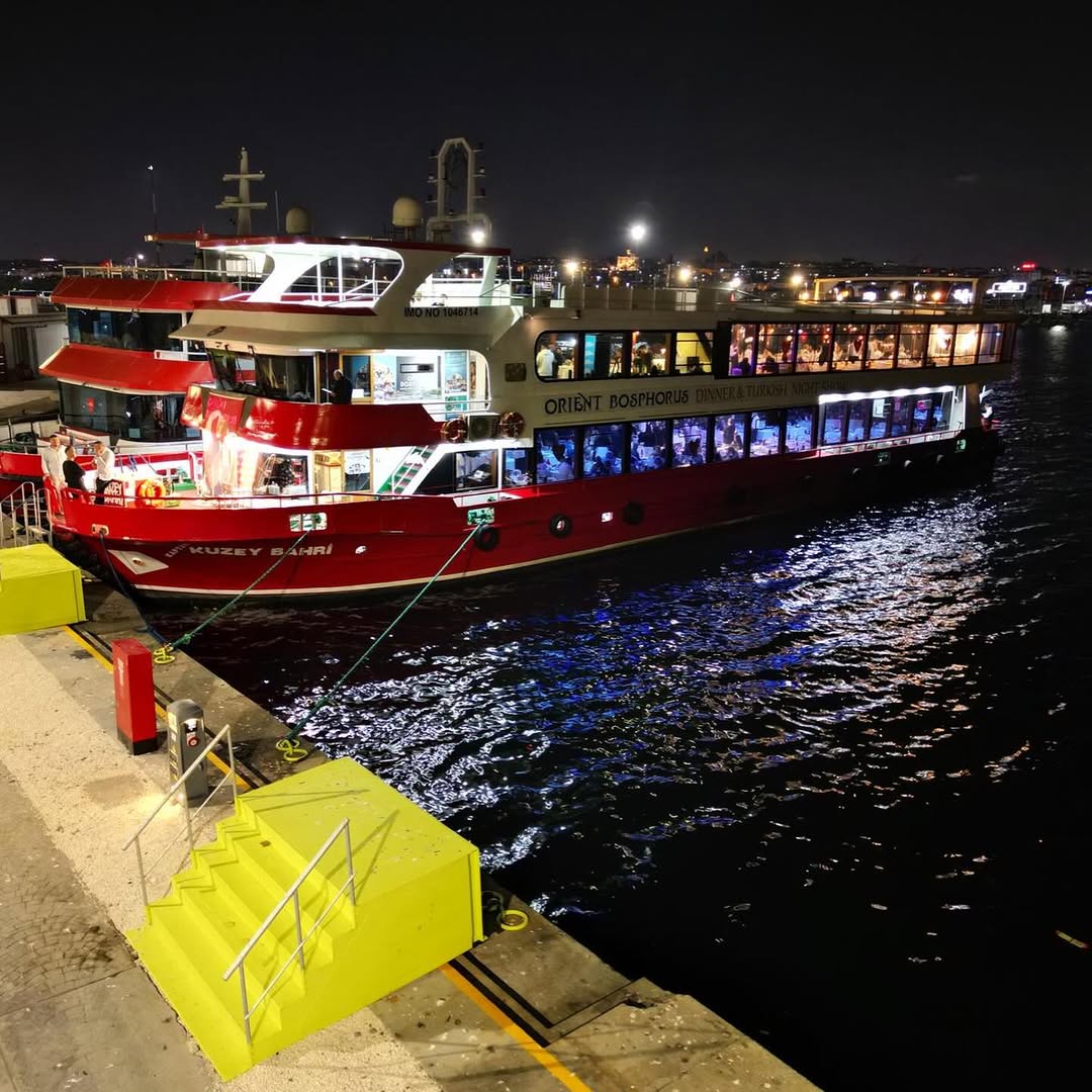 ORIENT DINNER CRUISE