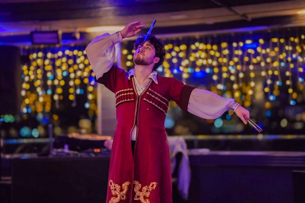Bosphorus Dinner Cruise & Turkish Shows 