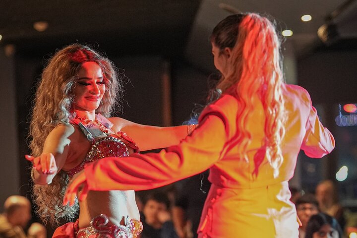 CRAZY SALE 2025 : PRIVATE STANDART REGULAR TABLE (WITH ALCOHOL) - Meeting Point