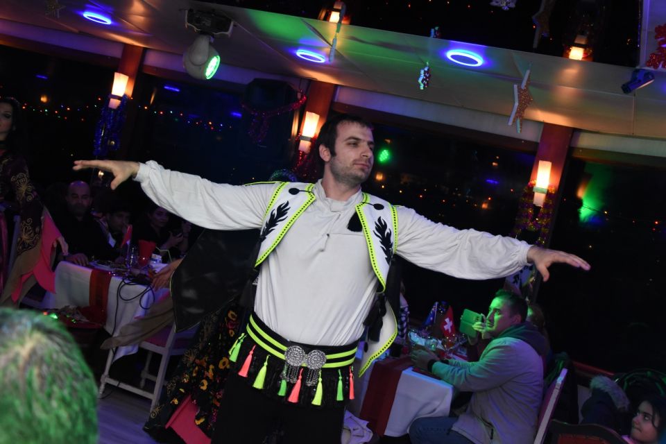 CRAZY SALE 2025 :Bosphorus Cruise Tour (ONLY BOAT TOUR) - Meeting Point